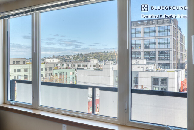 Foto del edificio - 708 6th Ave N