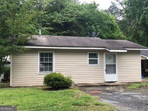 Building Photo - 105 Asbury Dr