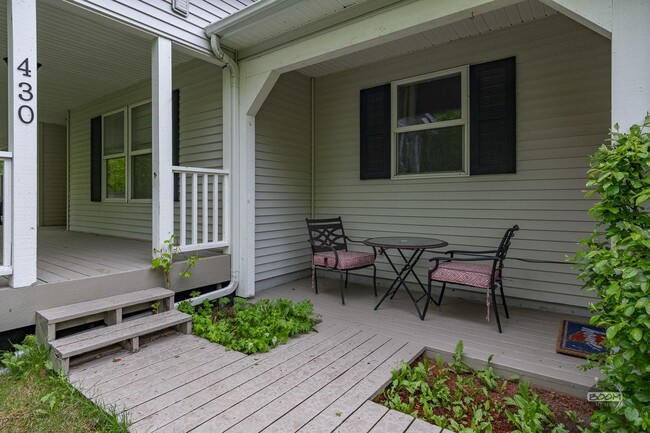 Foto del edificio - Charming Palmer Home!