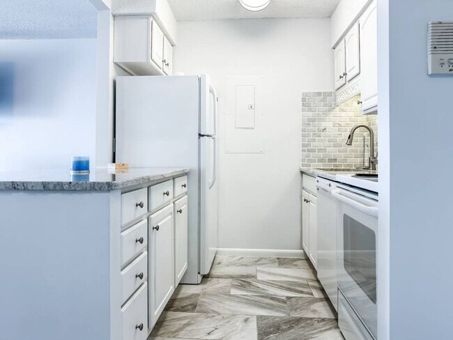 Foto del edificio - 303 Atlantic Ave