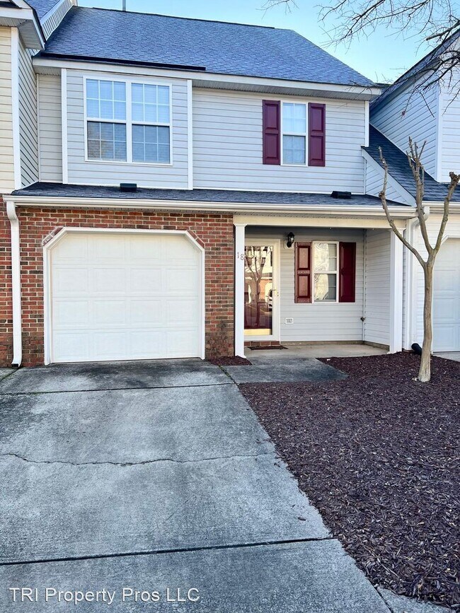 Building Photo - 2 br, 2.5 bath House - 18 Satterfield Place