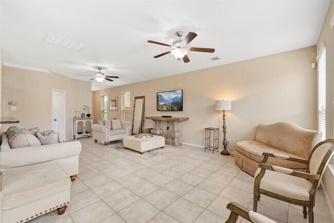 Foto del edificio - 3418 Bainbridge Hill Ln