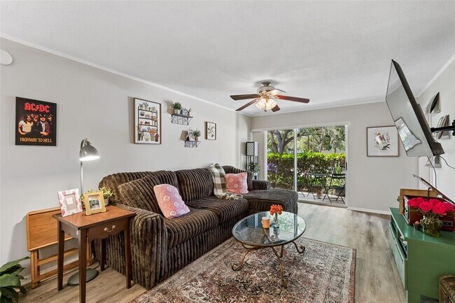 Foto del edificio - 3325 Bayshore Blvd