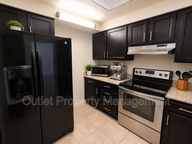 Foto del edificio - 2342 Pear Tree Ct