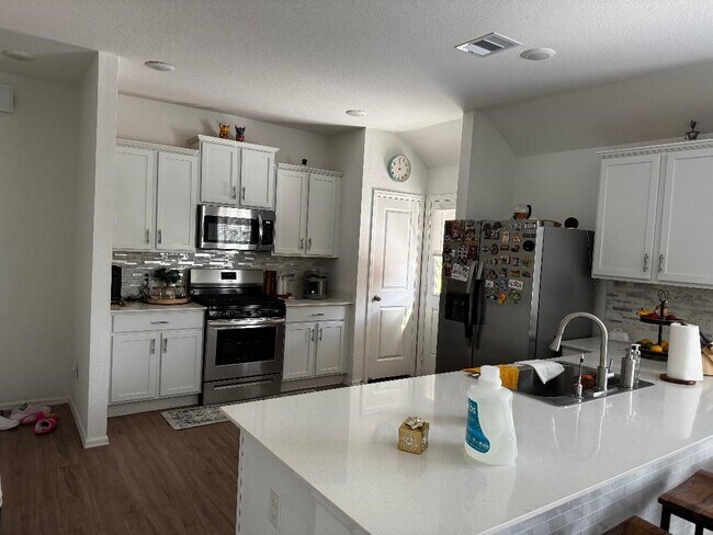 Foto del edificio - 19406 Rosali Meadow Dr