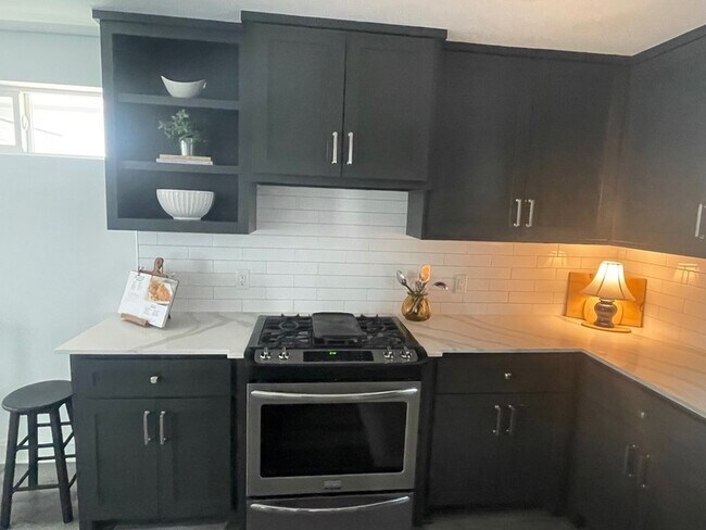 Foto del edificio - 4703 Park Dr