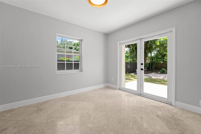 Foto del edificio - Northeast 9th Avenue, North Miami, FL 33161 - 3 BR 1 BA single-family home