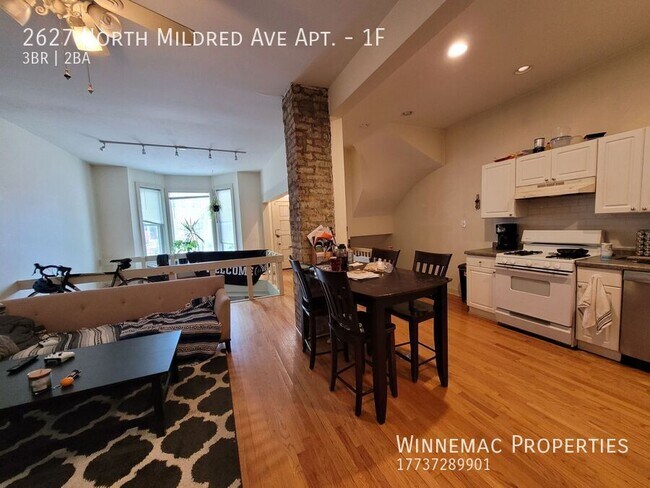 Foto del edificio - 2627 N Mildred Ave