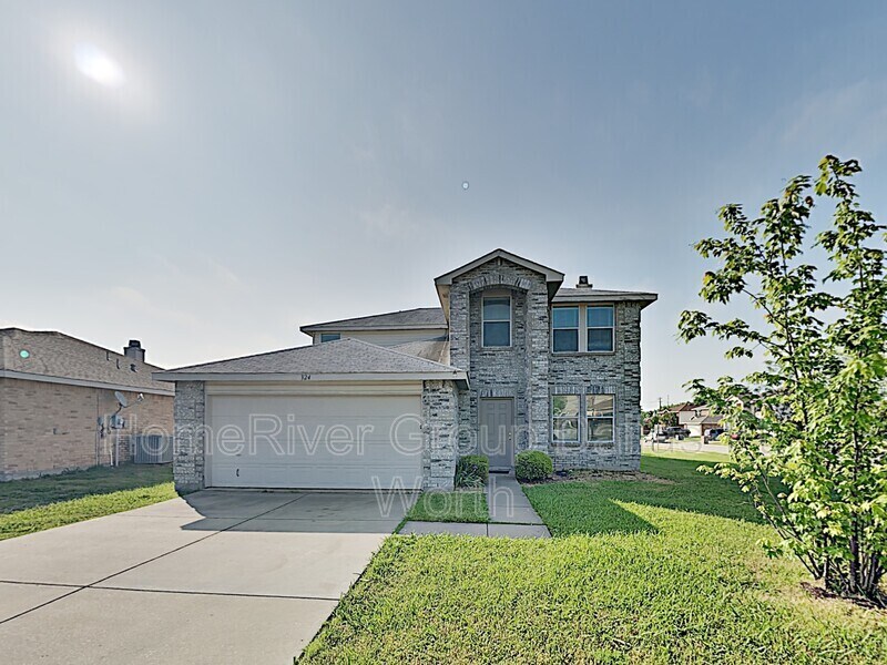 324 Snapdragon Ct, Burleson, TX 76028 House Rental in Burleson, TX