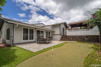 Building Photo - 92-1285-1285 Kikaha St