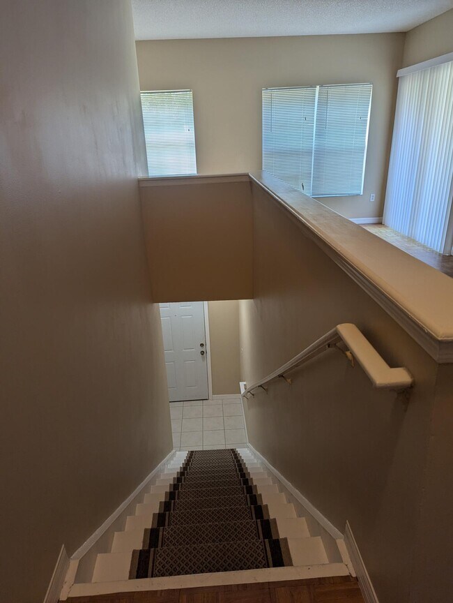 Foto del edificio - 10300 Fox Trail Rd S
