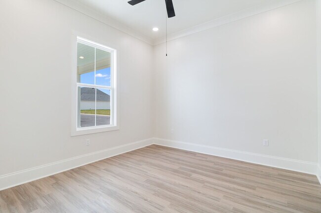 Building Photo - 110 Pilsbury Ln