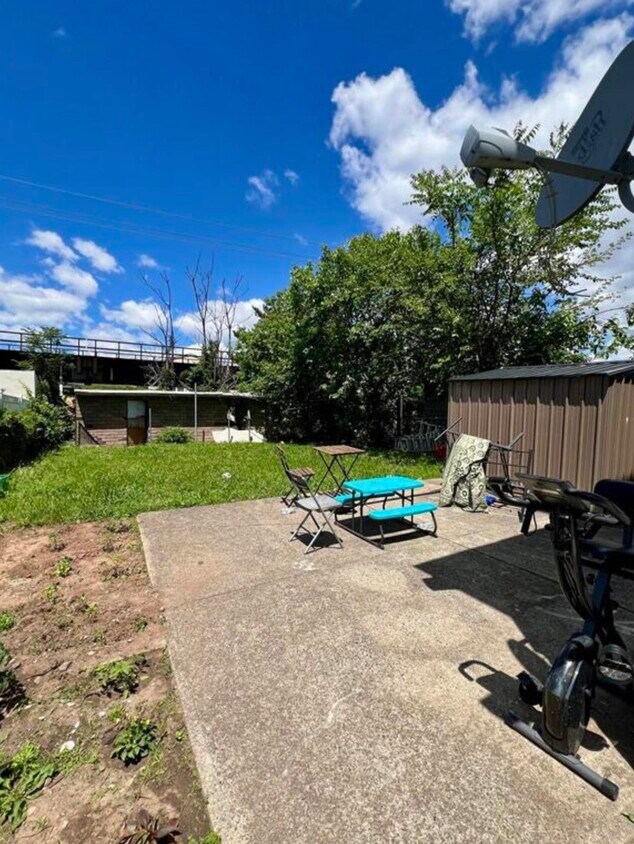 Foto del edificio - 5 Chopin Ct