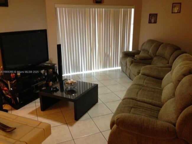 Foto del edificio - 15428 SW 50th Terrace