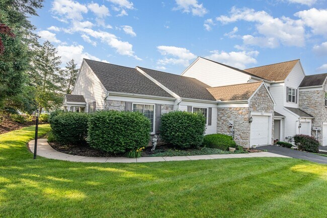 Foto del edificio - 660 Springhouse Ln