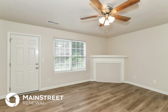 Building Photo - 1032 Quinlan Dr