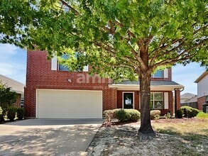 Building Photo - 10408 Wood Leaf Ct