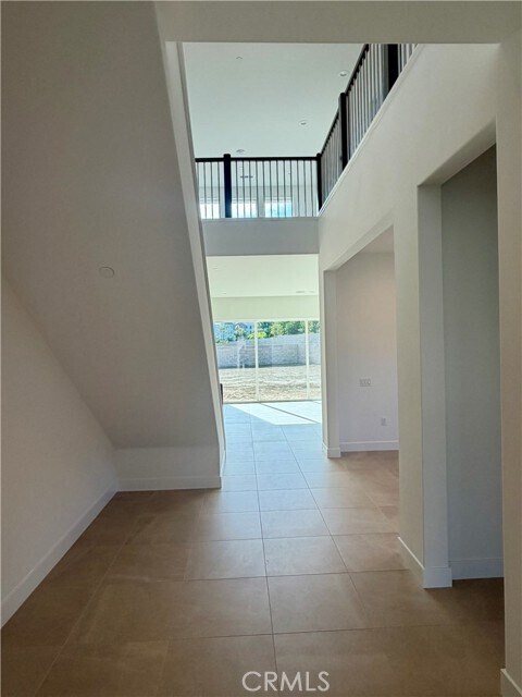 Building Photo - 101 Chapman