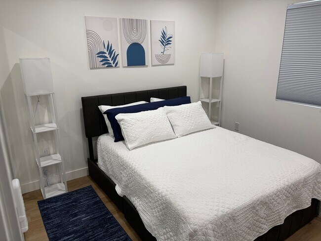 Foto del edificio - 1317 N Avenue 50