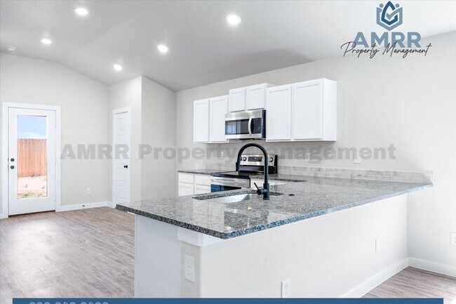 Foto del edificio - New Beginnings Start At AMRR: Pre Leasing Spacious 3-Bedroom Home!
