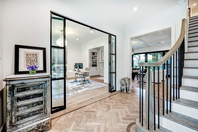 Foto del edificio - 3002 Amherst St