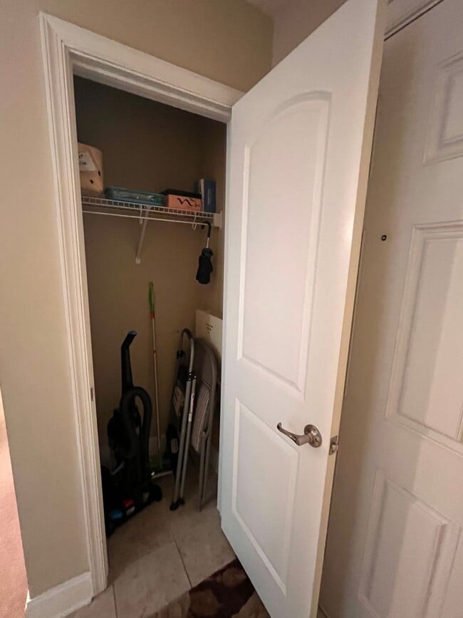 Building Photo - 2 Bedroom || 2 Bathroom - Fully Furnished ...