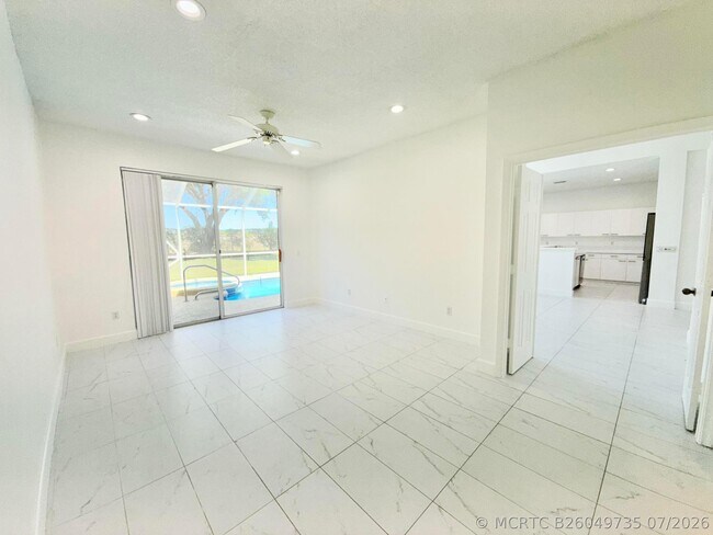 Foto del edificio - 10875 Old Bridgeport Ln
