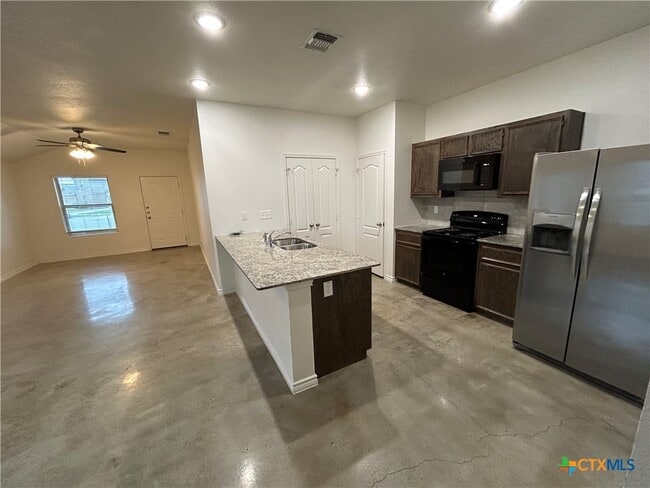 Building Photo - 6114 Harriet Tubman Ave
