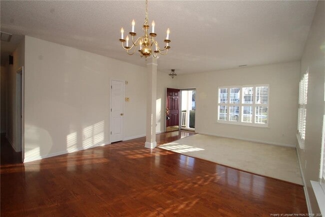 Foto del edificio - 8508 Neuse Garden Dr
