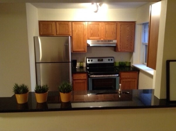 Primary Photo - 17 Cumberland St