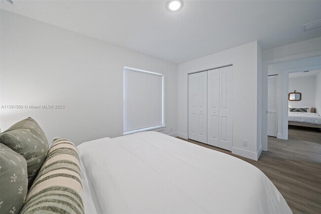 Foto del edificio - 505 Lilac Ct
