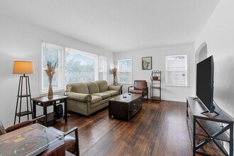 Building Photo - 6563 Julian Ave