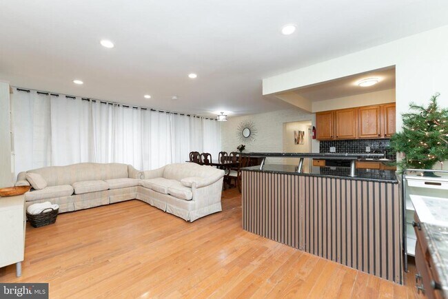 Foto del edificio - 1832 Metzerott Rd