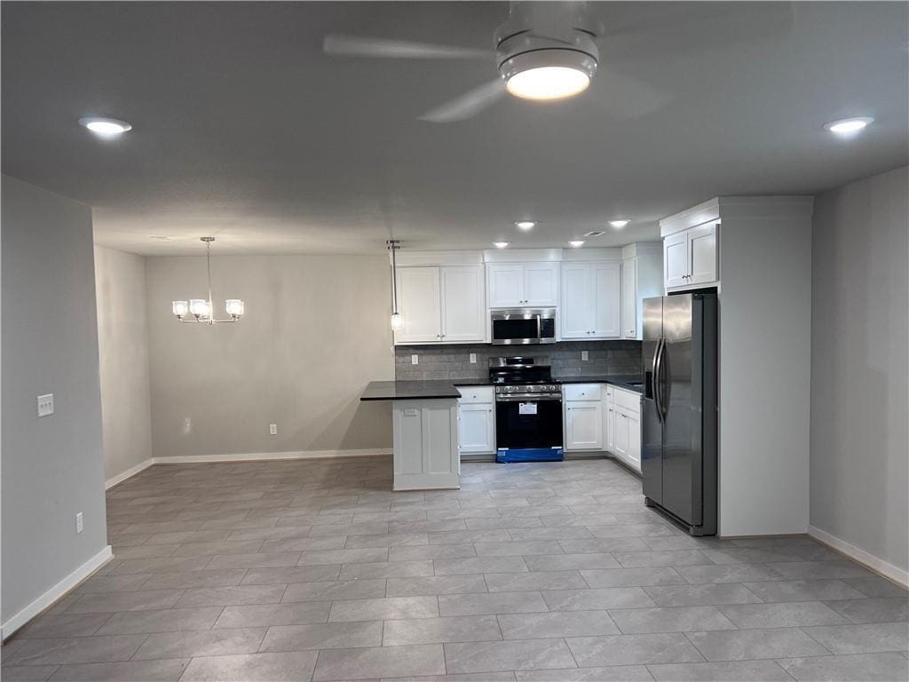 Building Photo - 207 Tricha Cir SW