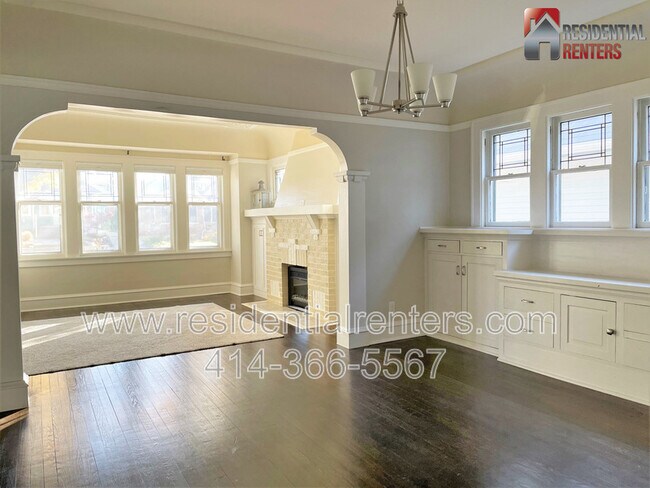 Foto del edificio - 2369 N 61st St