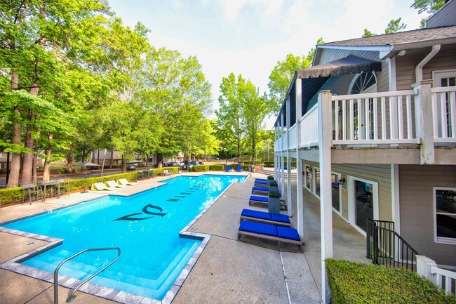 Sparkling Pool - Madison Place