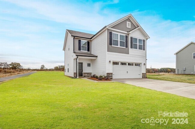 Building Photo - 32558 Millingport Rd