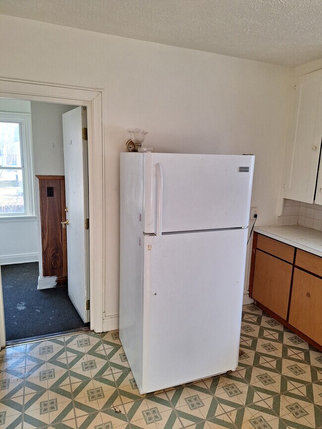 Foto del edificio - 819 Kinsman St NW