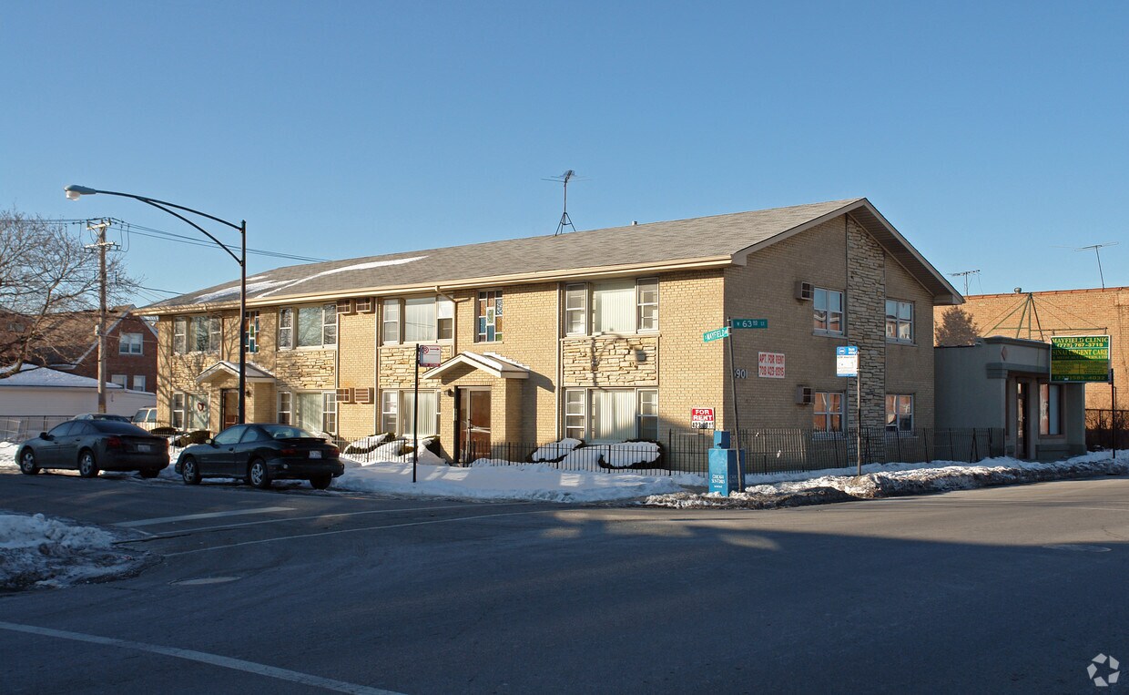Primary Photo - 5901 W 63rd St
