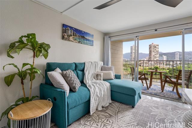 Foto del edificio - 2211 Ala Wai Blvd