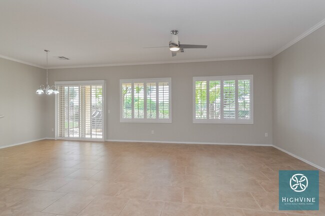 Building Photo - 3829 Budenny Dr