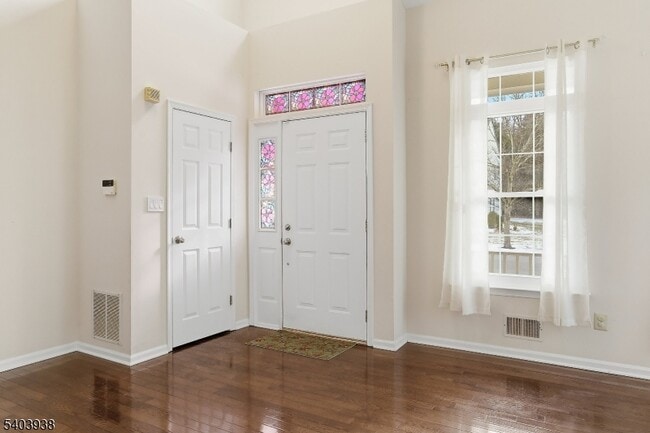 Building Photo - 7 Harvard Cir