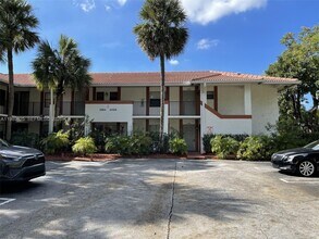 Building Photo - 2390 Coral Springs Dr