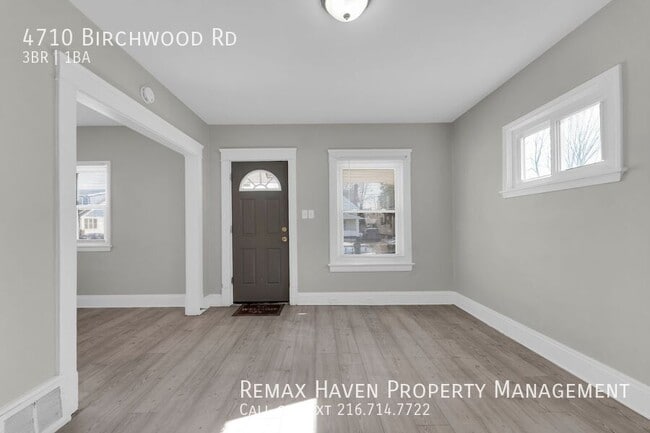 Building Photo - 4710 Birchwood Rd