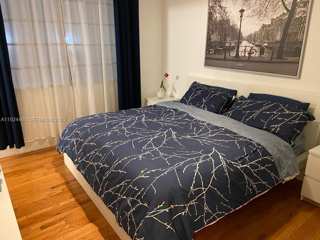 Foto del edificio - 1410 Euclid Ave