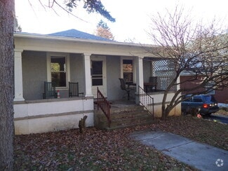 Building Photo - 316 S Gill St