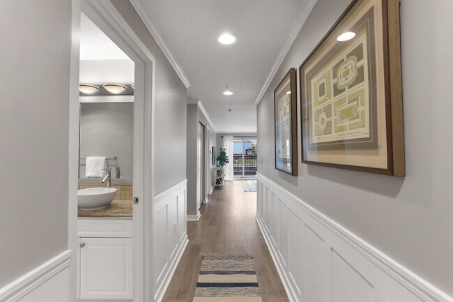 Building Photo - . Beautiful Condo - International District -