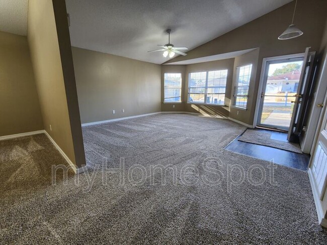 Building Photo - 1589 Galvin Ave