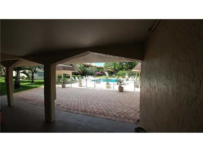 Foto del edificio - 4025 N Federal Hwy