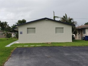 Building Photo - 25430 SW 107th Ave